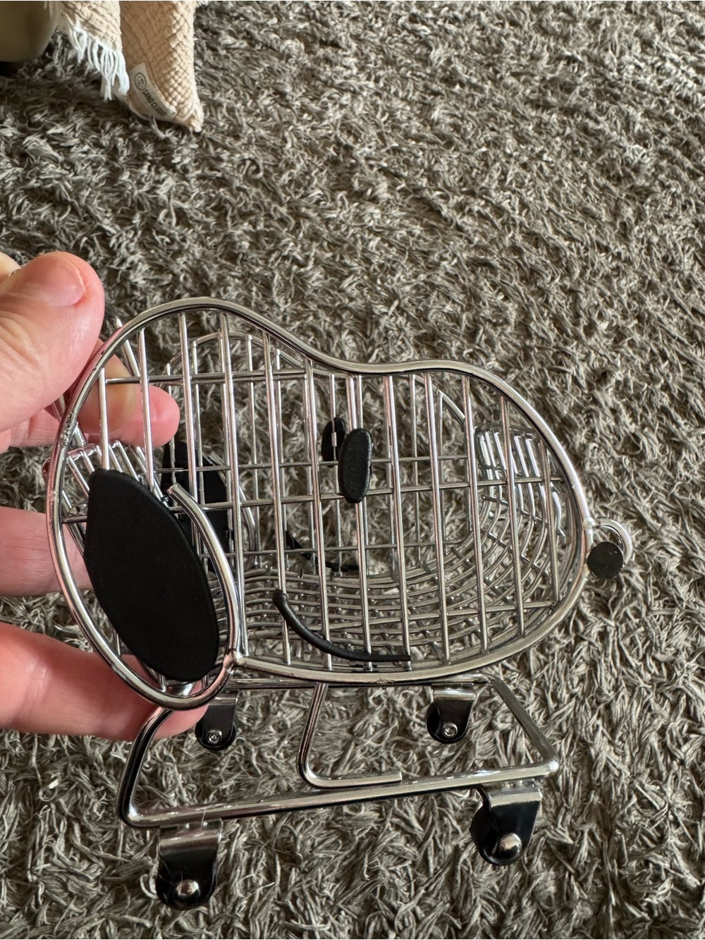 Chrome Wire Shopping Cart Toothbrush Holder - Silver